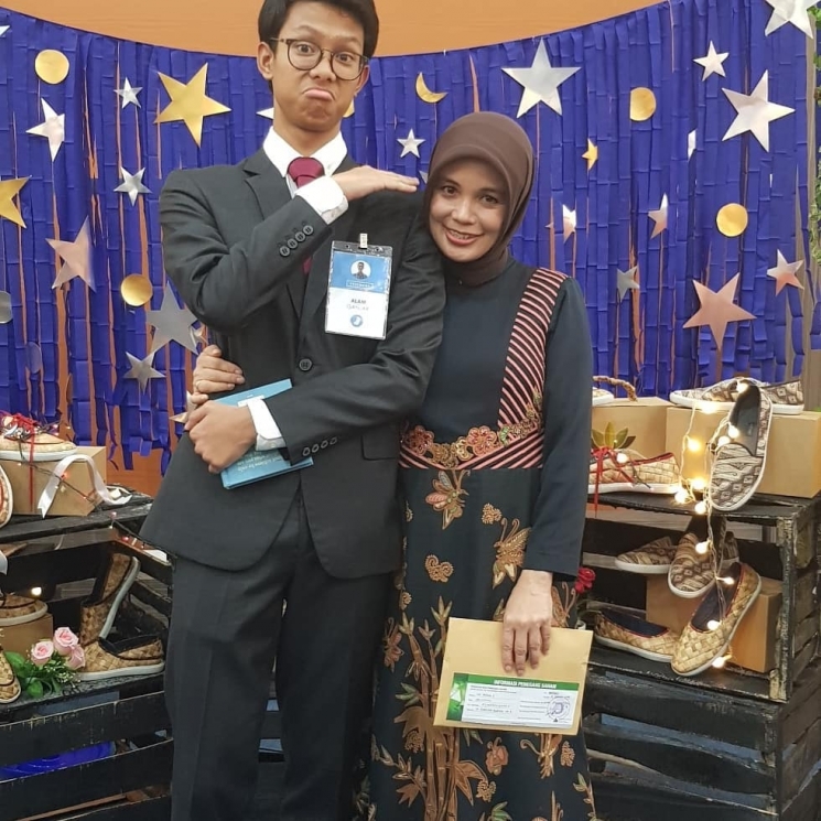 Alam Gnjar dan Siti Atiqoh 