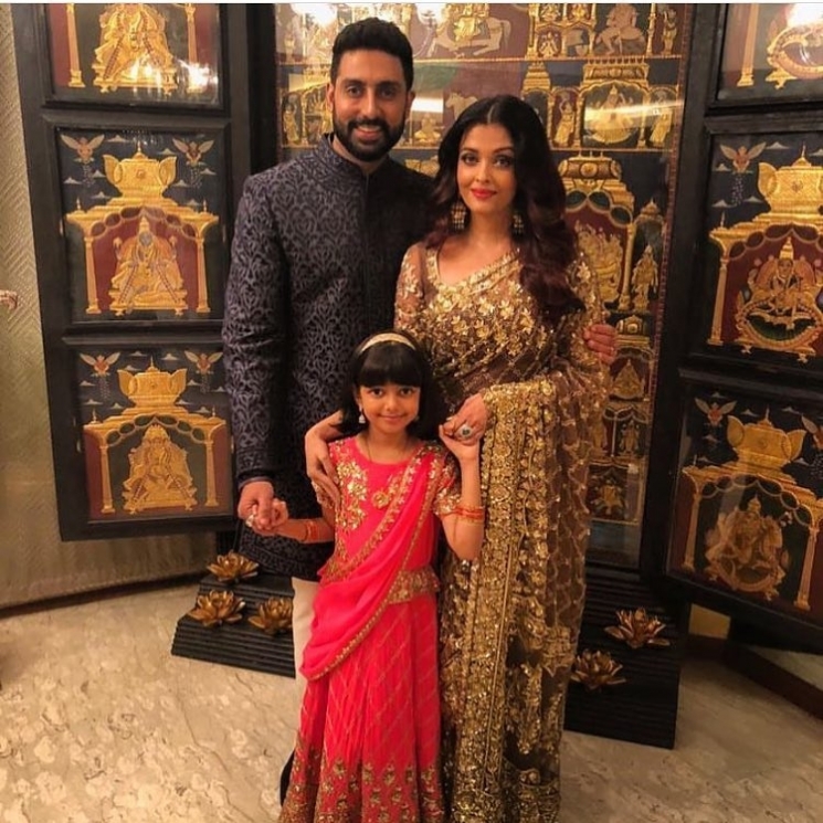Aishwarya Rai, Abhishek Bachchan, dan Aaradhya di pesta pertunangan akbar from Instagram @pinkvilla