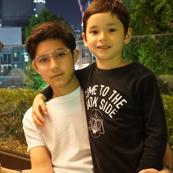 5 Potret Kedekatan Tamara Bleszinsky dan Anak-anaknya - MataMata.com
