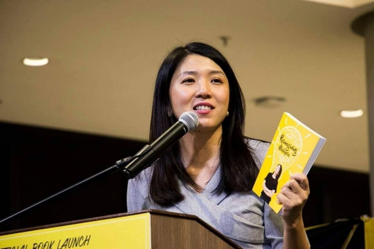 Instagram @yeobeeyin