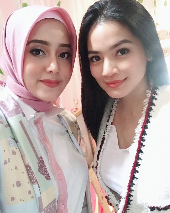 Titi kamal turut hadir dalam acara akikahan.