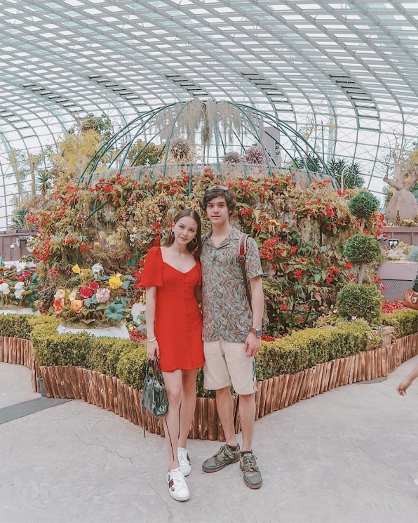Liburan di Gardens by the Bay.