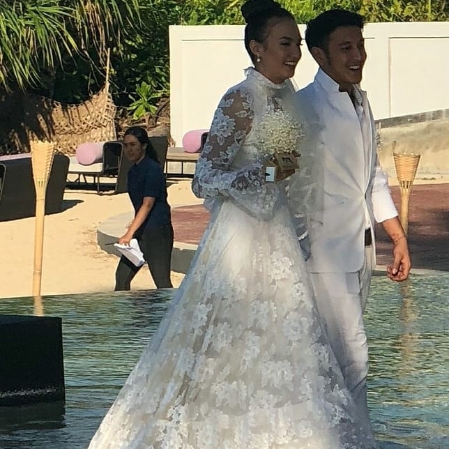 Pernikahan Nadine Chandrawinata dan Dimas Anggara/Instagram @lambe_turah