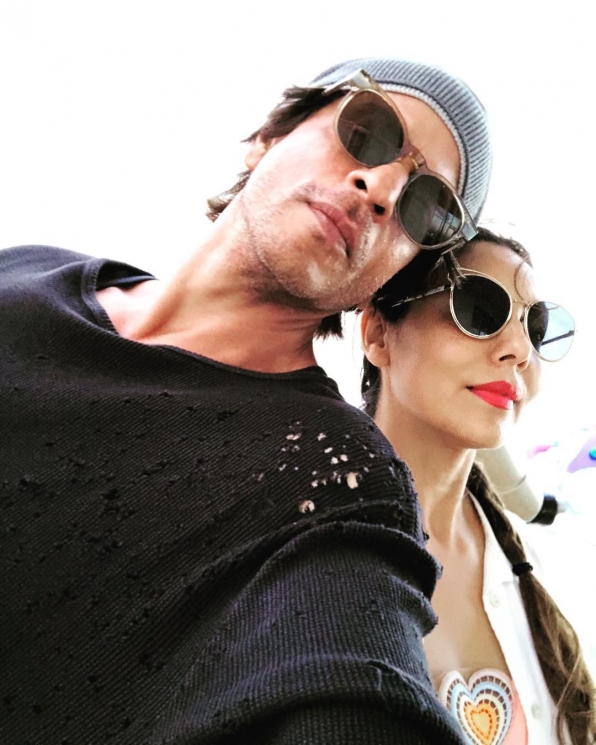 Shah Rukh Khan dan Gauri Khan from Instagram @iamsrk