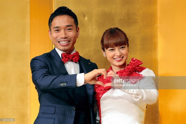Airi Taira dan Yuto Nagatomo from gettyimages.com