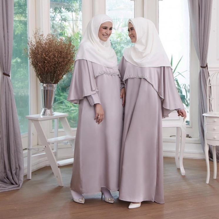 Instagram @shireensungkar