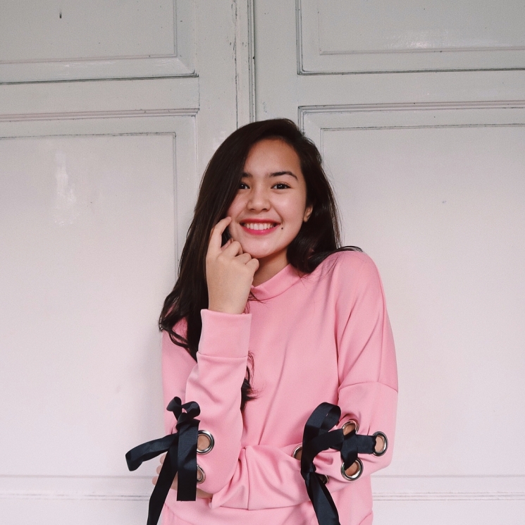 Instagram @bebytsabina