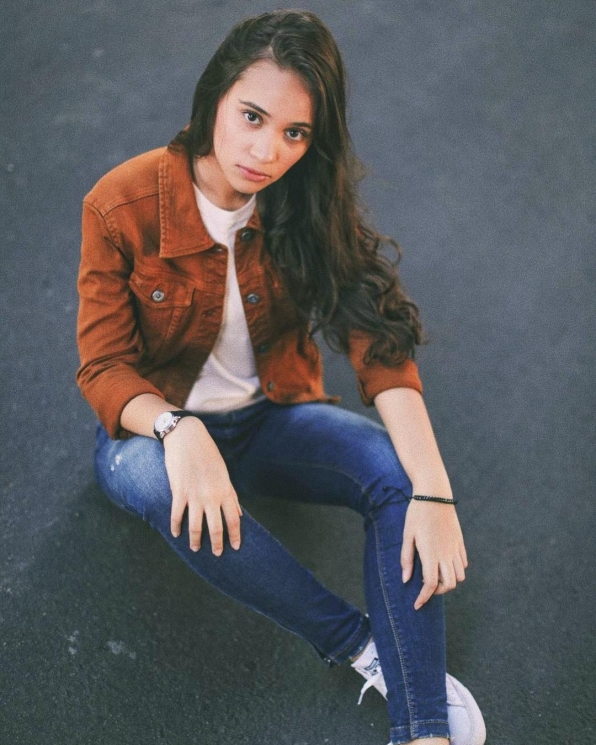 Instagram @auroraribero