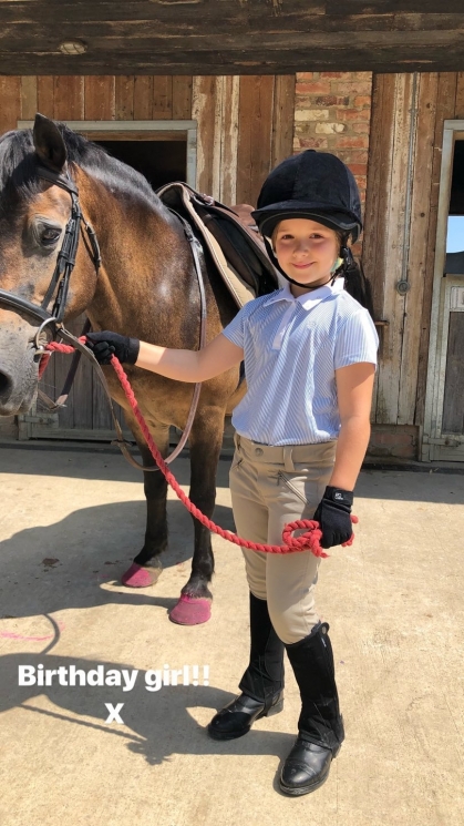 Harper Beckham ulang tahun from Instagram @victoriabeckham