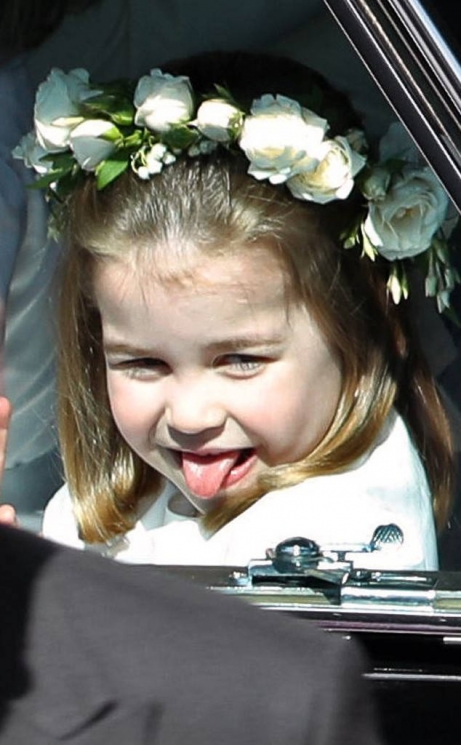 Putri Charlotte/eonline.com