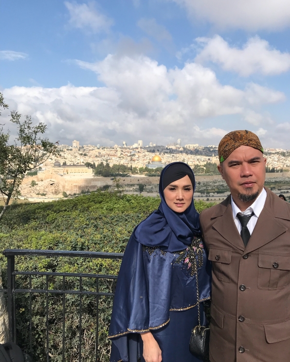 Mulan Jameela dan Ahmad Dhani/ Instagram @mulanjameela1