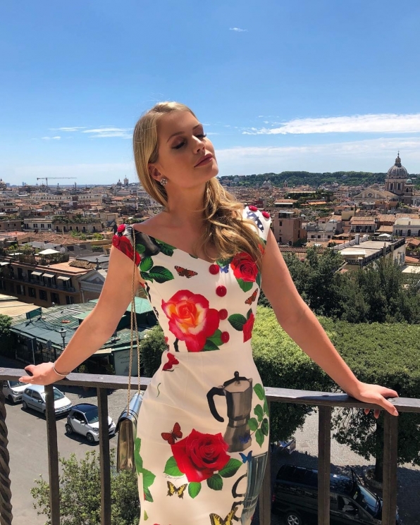 Kitty Spencer, keponakan Lady Diana/ Instagram @kitty.spencer