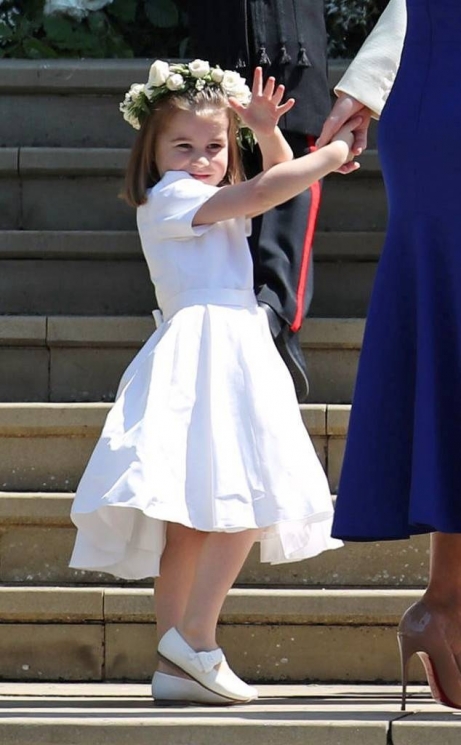 Putri Charlotte/eonline.com