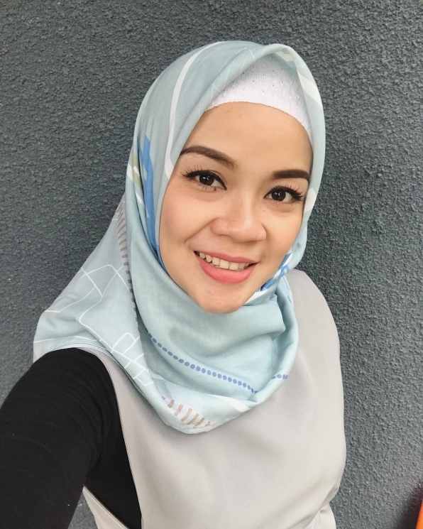 Instagram @rindufebiane