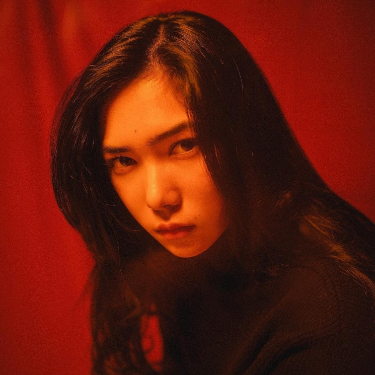 Instagram @isyanasarasvati