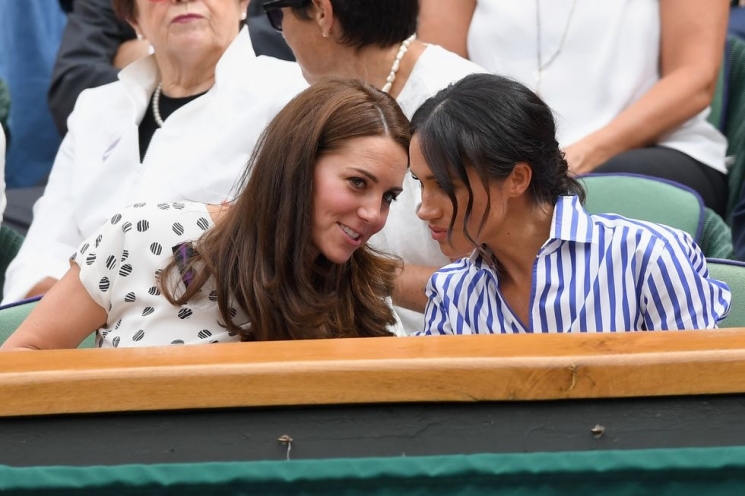 Kate Middleton dan Meghan Markle di Kejuaraan Wimbledon from harpersbazaar.com