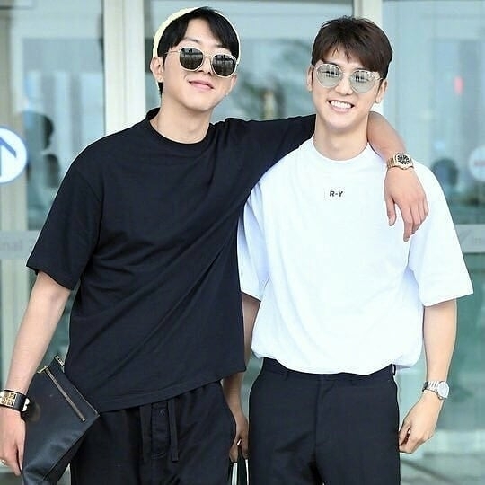 Kang Min Hyuk dan Lee Jung Shin from Instagram @k_wavesite