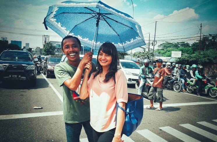 Mas Pur dan Enzy Storia di Sitkom Tukang Ojek Pengkolan / Instagram @furrysetya