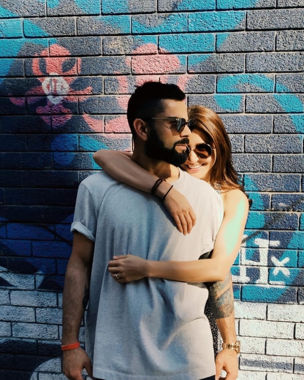 Anushka Sharma dan Virat Kohli from Instagram @anushkasharma