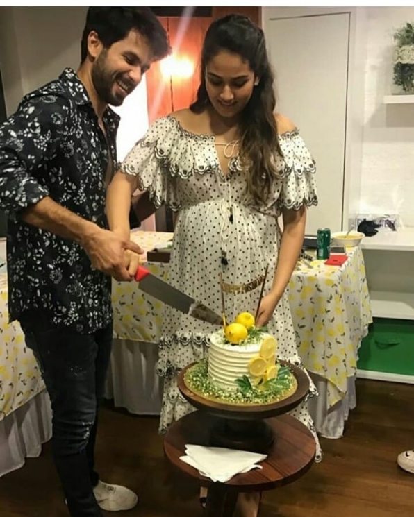 Shahid Kapoor dan Mira Rajput di pesta baby shower from Instagram @mira.kapoor.fc