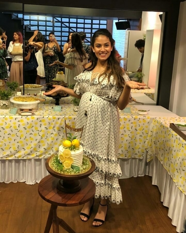 Mira Rajput di pesta baby shower from Instagram @mira.kapoor.fc