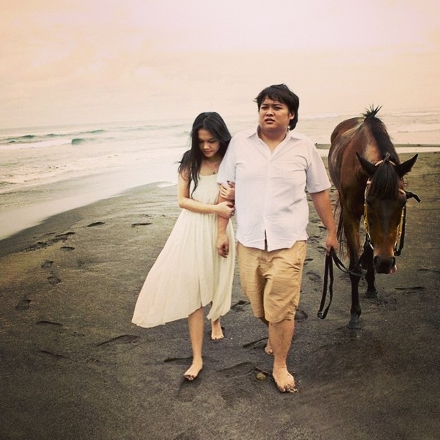 Instagram @rettananda