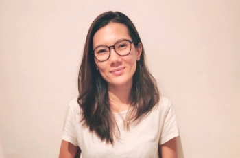 10 Potret Cantik Sarah Diorita, Istri Eross yang Pintar Masak