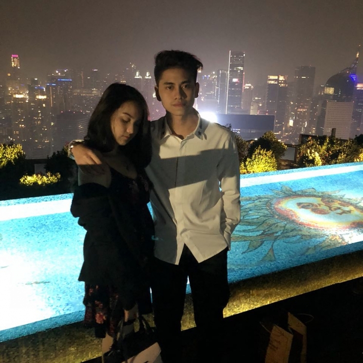Dinner romantis Athalla Naufal dan Aisyah Qilah/ Instagram @aisyahqilahh