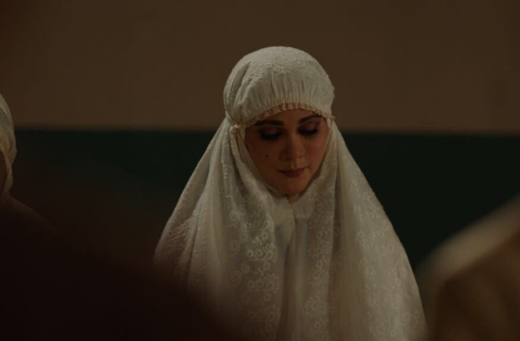 Luna Maya as Suzanna/Instagram @sorayaintercinefilms