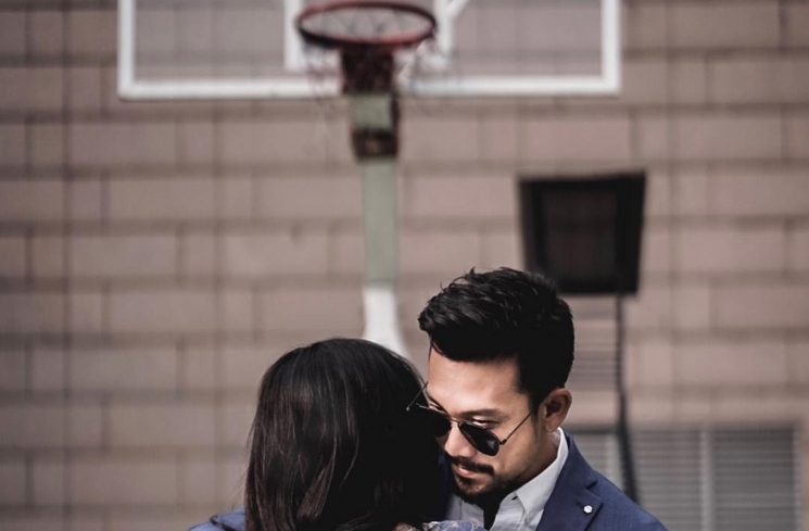 Unggah foto mesra, Denny Sumargo beri pengumuman sudah tunangan/ Instagram @sumargodenny