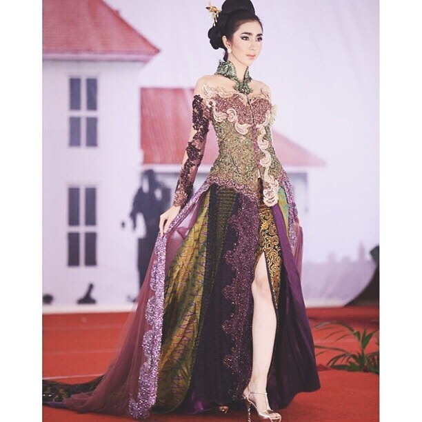 Selain lawyer, Nadia Purwoko juga seorang model/ Instagram @nadiapurwoko