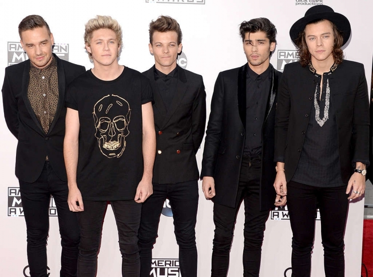 8YearsOfOneDirection/eonline.com