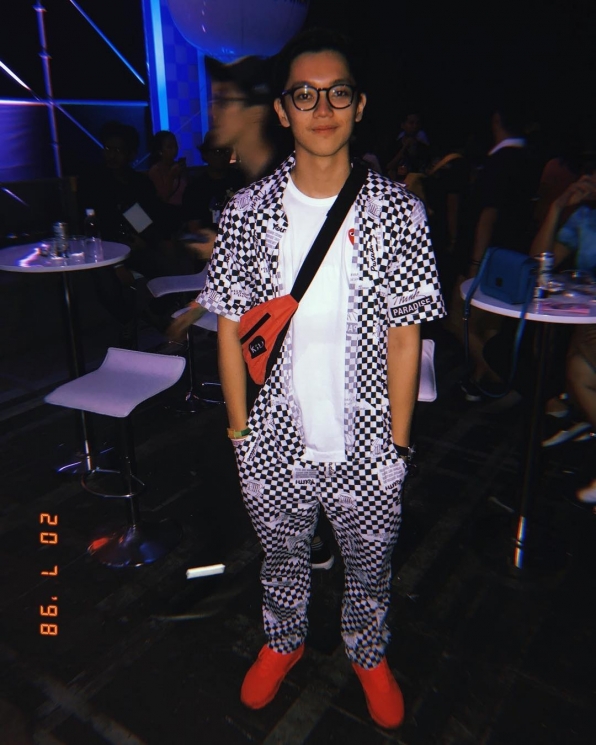 Instagram @brandonsalim