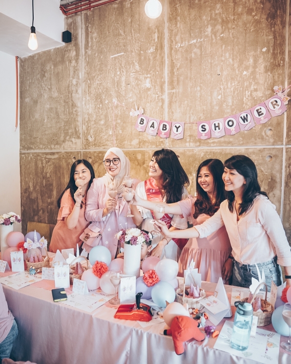 Baby Shower Sharena Delon/Instagram @mrssharena