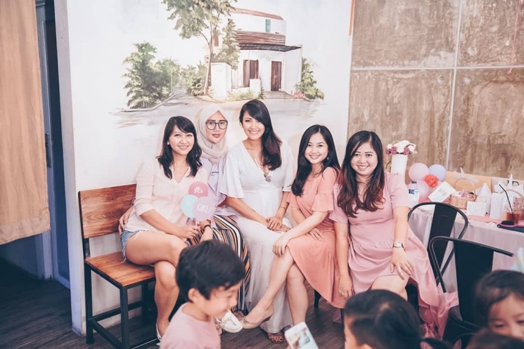 Baby Shower Sharena Delon/Instagram @sandy_oliviaaa
