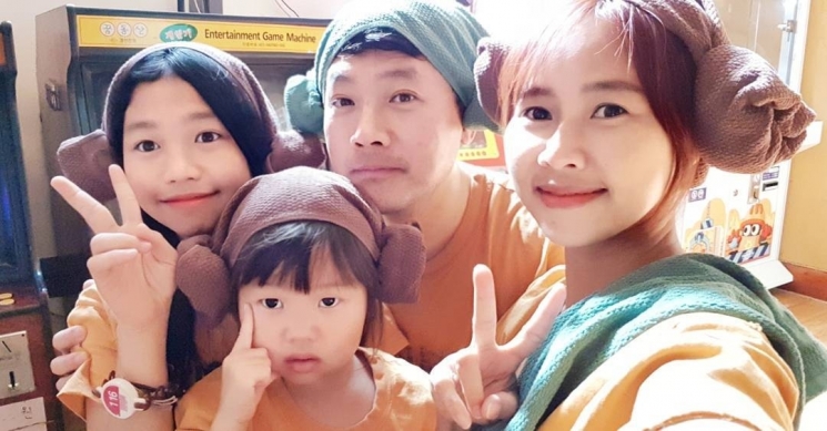 Yannie Kim dan keluarga from Instagram @yannie_kim