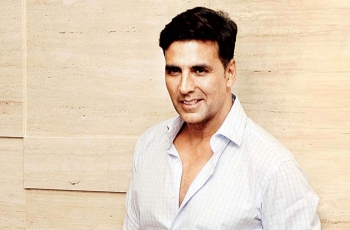 Penata Rambut Langganannya Wafat, Akshay Kumar: Gak Nyangka