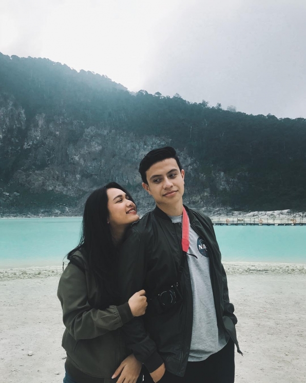 Kemesraan Dea Annisa dan Mateo/ Instagram @deaaannisa