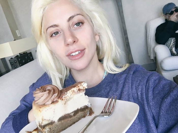 Lady Gaga/www.boredpanda.com