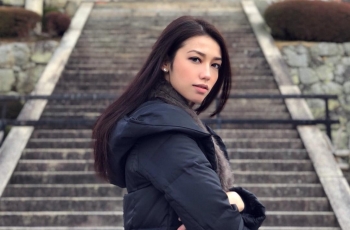 Sempat Perankan Sosoknya, Begini Kedekatan Velove Vexia dengan Istri Chrisye