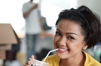 Senangnya Nirina Zubir saat Sukes Naik Sepeda Rute Jakarta-Denpasar
