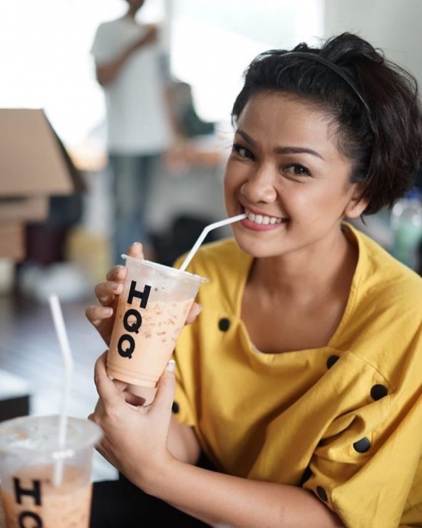 Nirina Zubir / Instagram @nirinazubir_