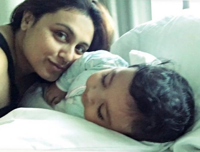 Rani Mukerji dan Aditya Chopra from bollywoodshaadis.com