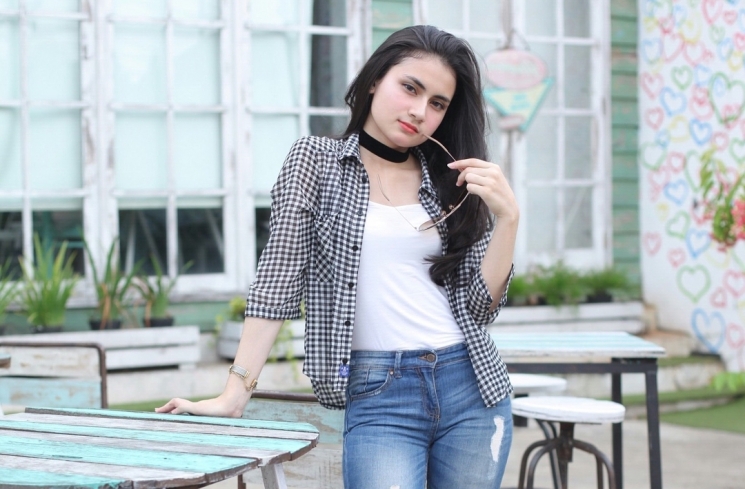 Instagram @raisyabawazier