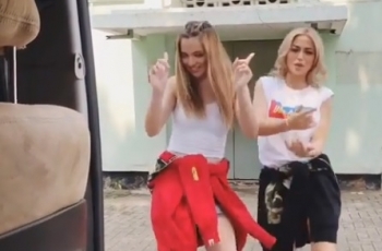 Gemes! Aksi Kiki Challenge Jessica Iskandar - Nia Ramadhani