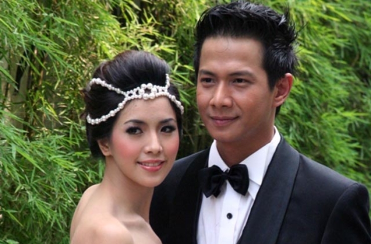 Perjalanan cinta Delon dan Yeslin Wang. (Istimewa)