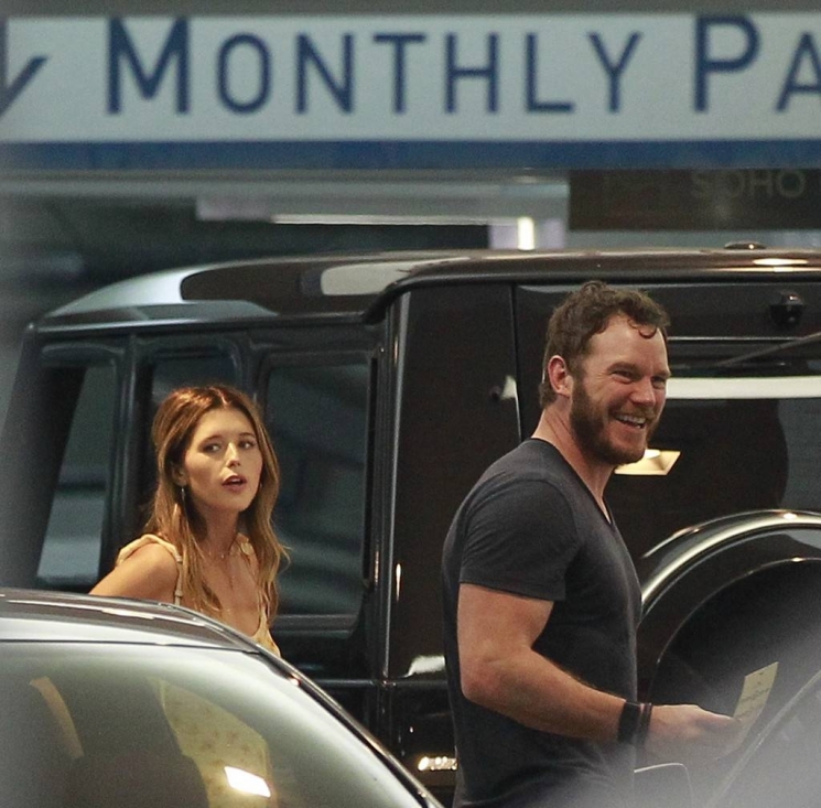 Chris Pratt dan Katherine Schwarzenegger. (eonline.com)