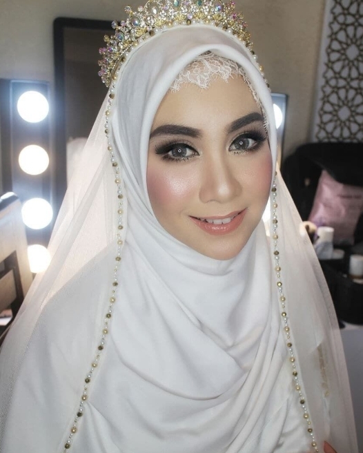 Anisa Rahma. (Instagram/@chachamakeupofficial)