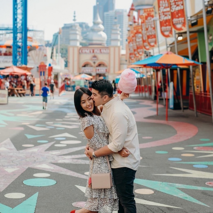 Kemesraan Chef Arnold dan Tiffany Soetanto. (Instagram/@arnoldpo)