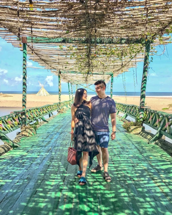 Kemesraan Chef Arnold dan Tiffany Soetanto. (Instagram/@tiffanysoetanto)